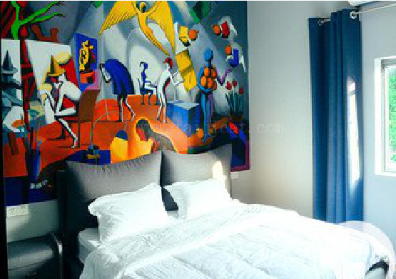 兴山对于酒店的墙体彩绘而言更注重哪些方面？